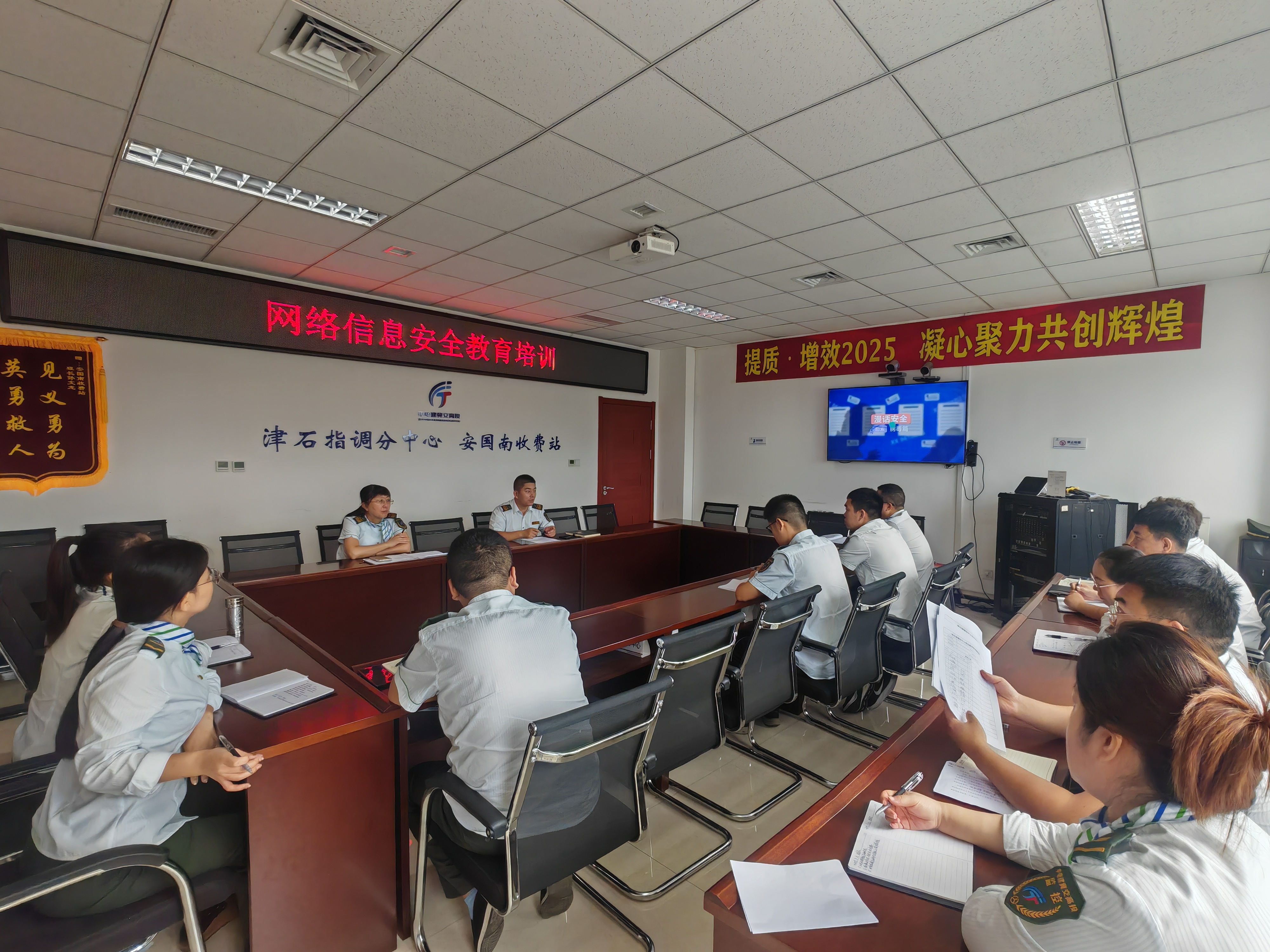 31ad52c60825d686dc3ab042c100a556.jpg 31ad52c60825d686dc3ab042c100a556.jpg